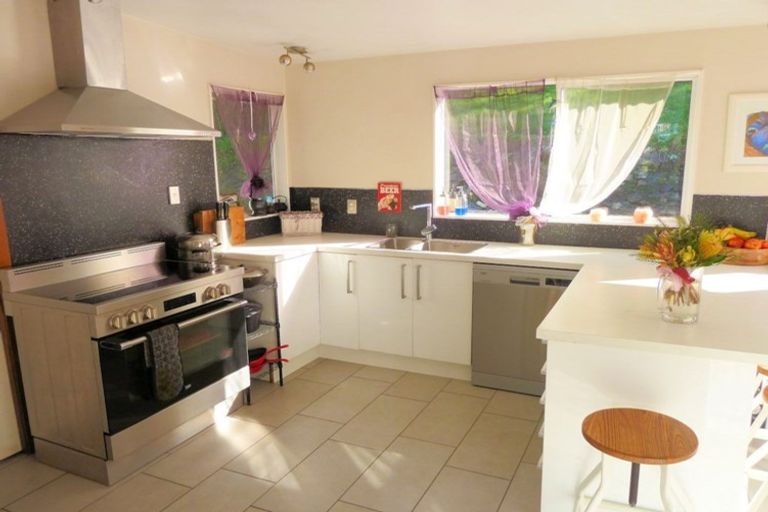 Photo of property in 52 Park Terrace, Corsair Bay, Lyttelton, 8082