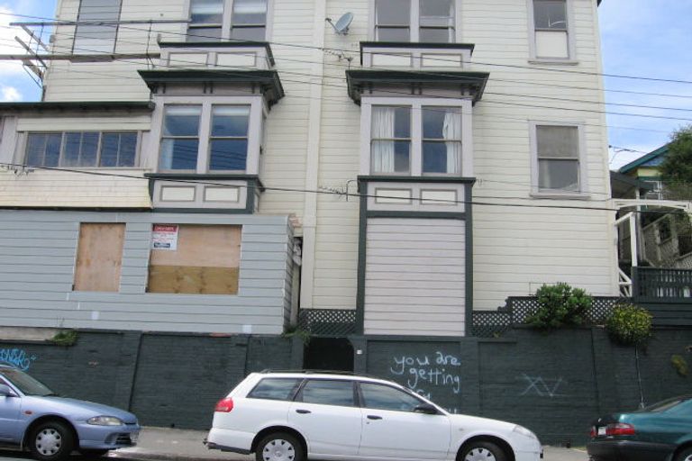 Photo of property in 79 Brougham Street, Mount Victoria, Wellington, 6011