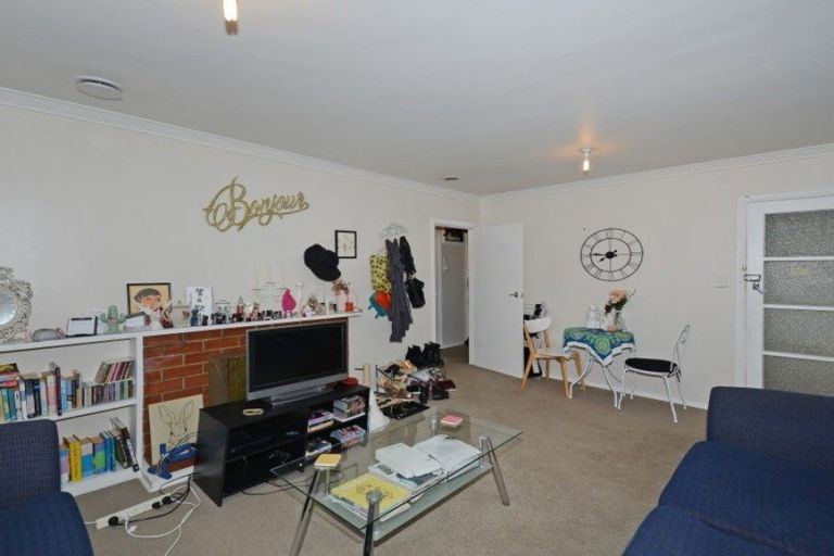 Photo of property in 1/16 Bristol Street, Trentham, Upper Hutt, 5018