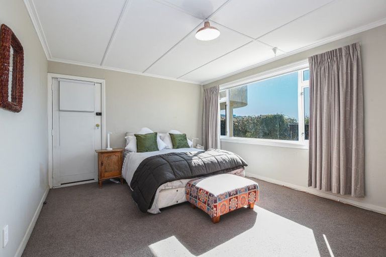 Photo of property in 10 Matipo Avenue, Pomare, Rotorua, 3015
