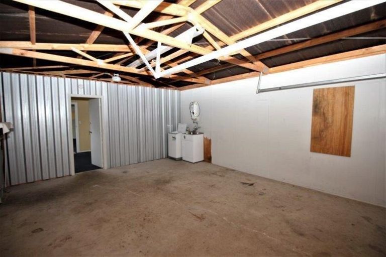 Photo of property in 13 Hall Place, Foxton Beach, Foxton, 4815