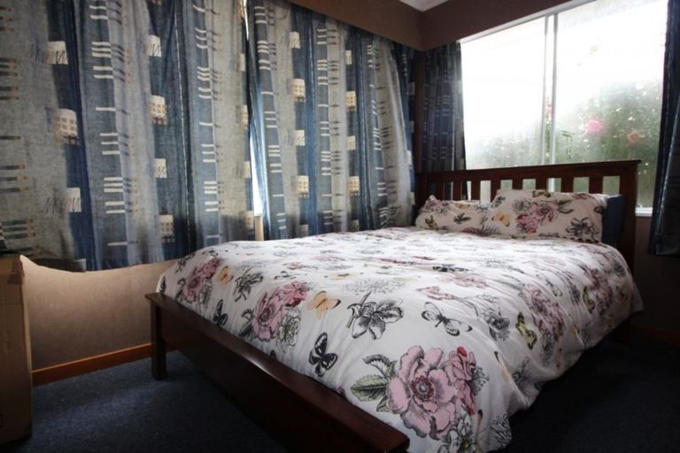 Photo of property in 48 Queen Street, Dannevirke, 4930