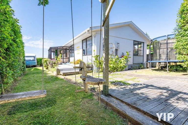 Photo of property in 30 Pukerua Beach Road, Pukerua Bay, 5026