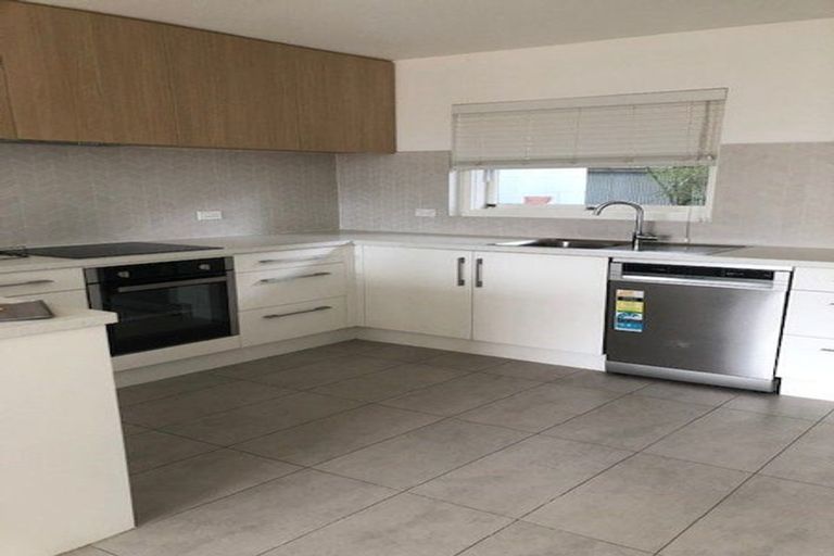 Photo of property in 1/58 Papanui Road, Merivale, Christchurch, 8014