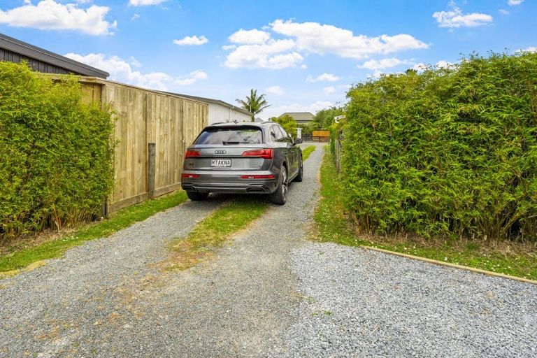 Photo of property in 979 Matakana Road, Matakana, Warkworth, 0985