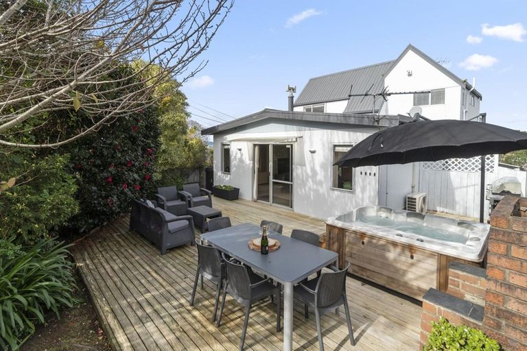 Photo of property in 243 Royal Road, Massey, Auckland, 0614