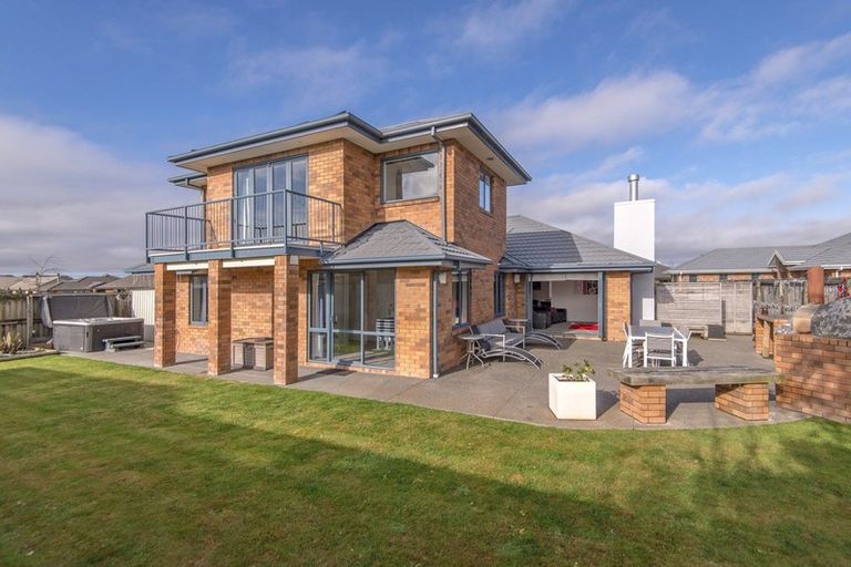 Photo of property in 50 Rowse Street, Rangiora, 7400