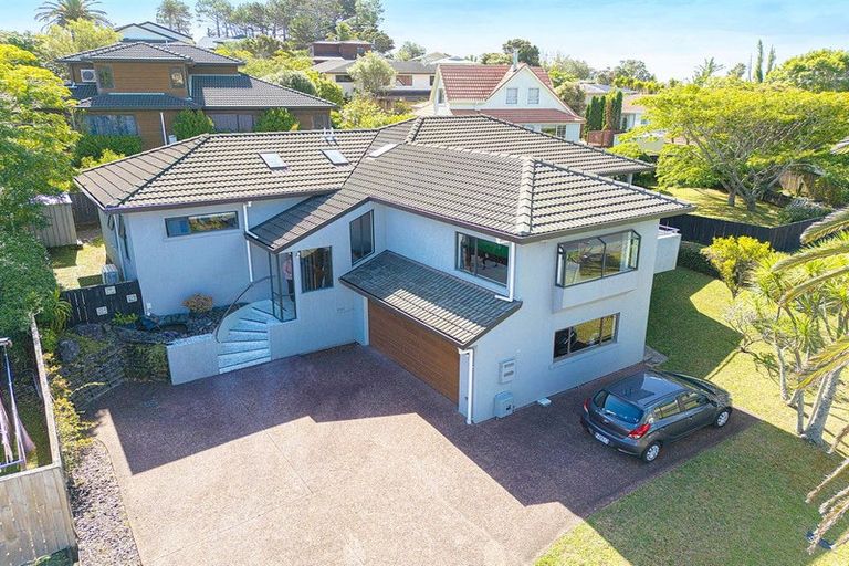 Photo of property in 53 Caribbean Drive, Unsworth Heights, Auckland, 0632