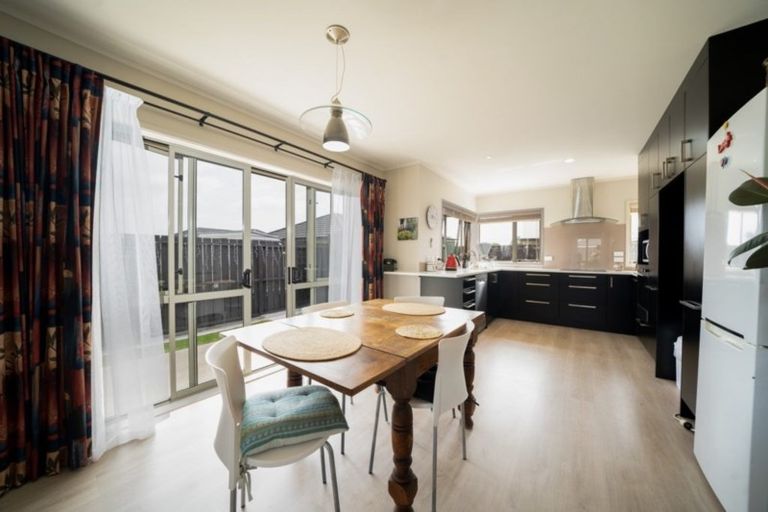 Photo of property in 11b Harris Place, Ngatea, 3503