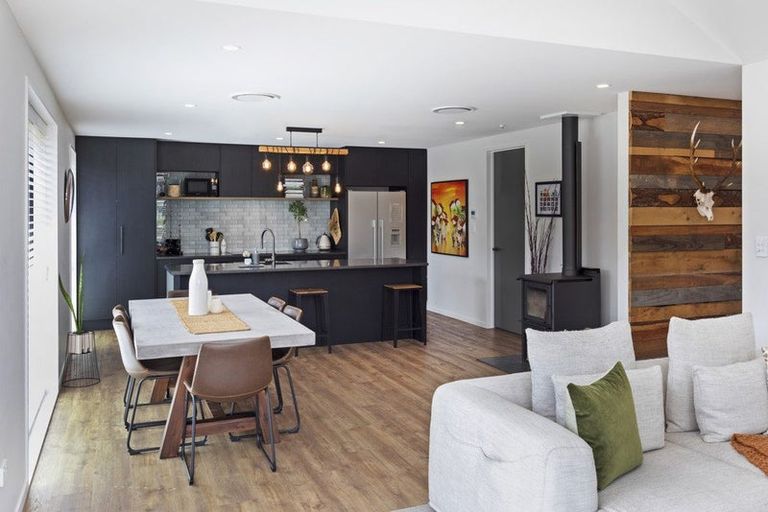 Photo of property in 22 Muir Avenue, Halswell, Christchurch, 8025