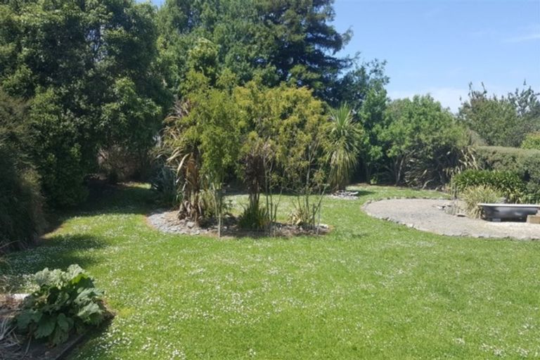 Photo of property in 9 Moorhouse Street, Waimate, 7924