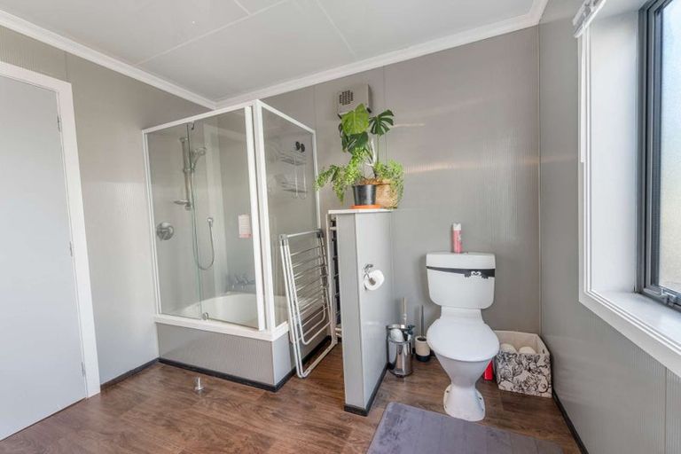 Photo of property in 16 Joseph Street, Gore, 9710