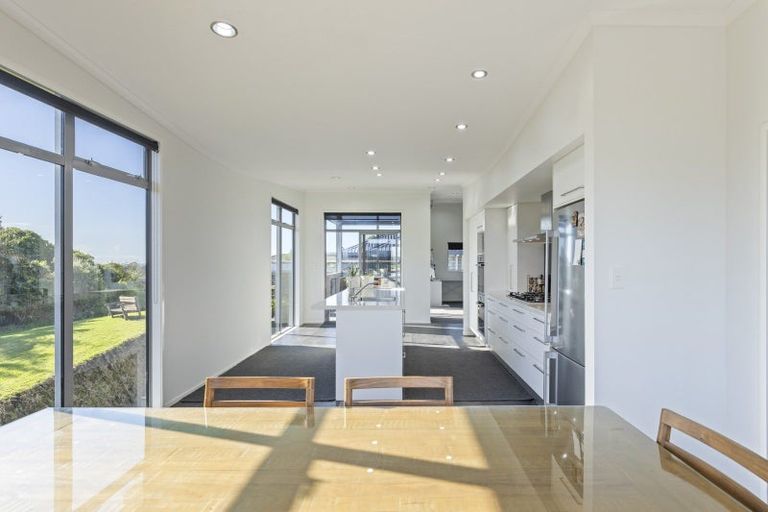 Photo of property in 83b Parklands Avenue, Bell Block, New Plymouth, 4312