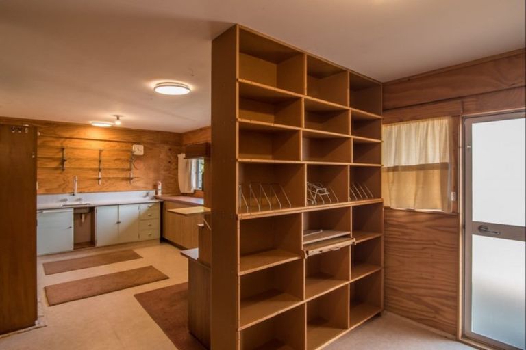 Photo of property in 14 Huia Street, Waikanae, 5036