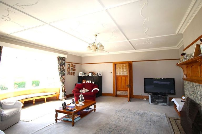 Photo of property in 76 Wharfe Street, South Hill, Oamaru, 9400