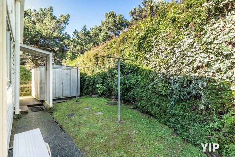 Photo of property in 16b Glen Alton Avenue, Paparangi, Wellington, 6037