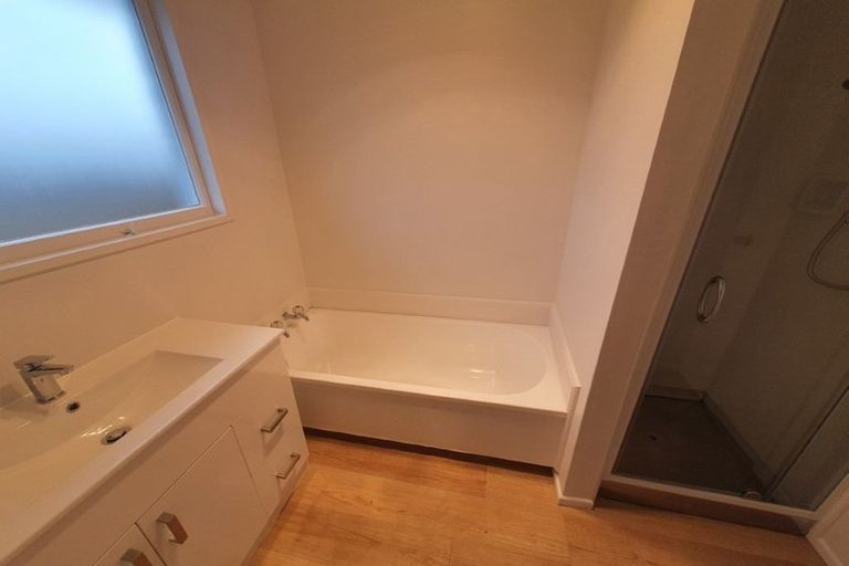 Photo of property in 2/245 Waterloo Road, Hornby, Christchurch, 8042