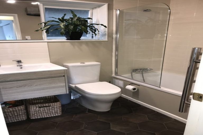 Photo of property in 3/116 Mairangi Road, Wilton, Wellington, 6012