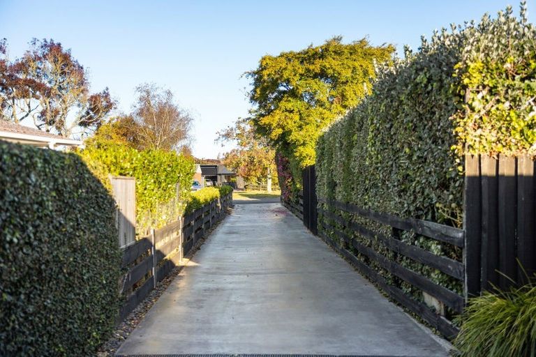 Photo of property in 10 Buckland Place, Cambridge, 3434