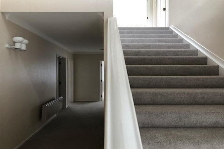 Photo of property in 1/36 Nihill Crescent, Mission Bay, Auckland, 1071