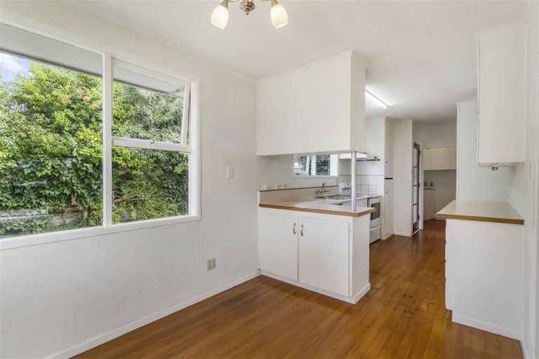 Photo of property in 10 Larne Avenue, Pakuranga Heights, Auckland, 2010