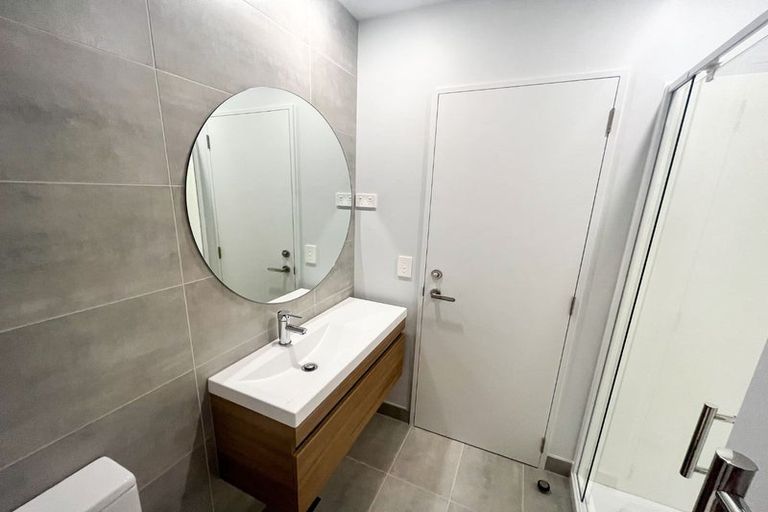 Photo of property in 6/18 New Brighton Road, Shirley, Christchurch, 8061