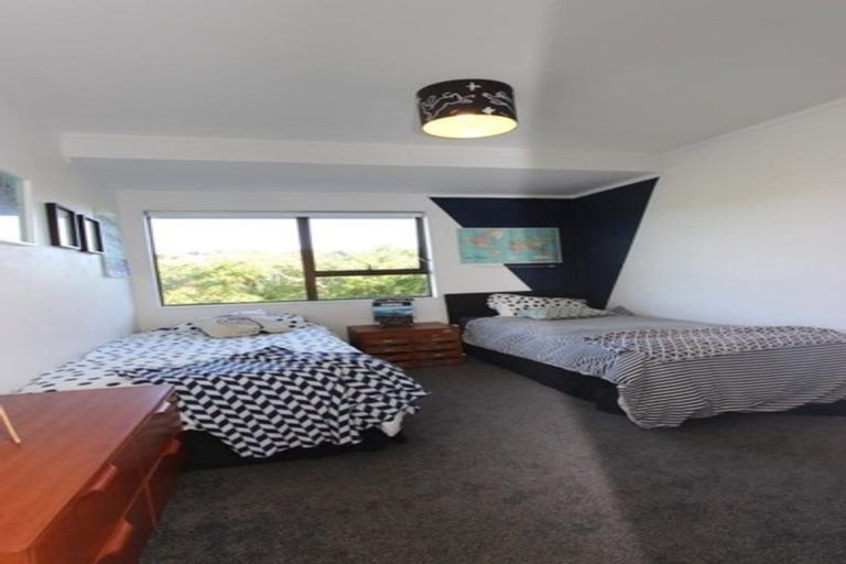 Photo of property in 15 Claydon Place, Ohope, 3121