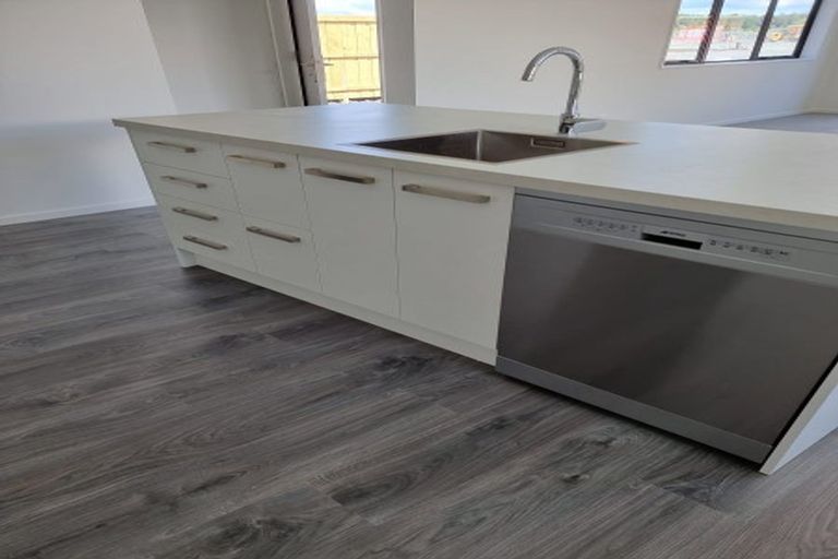 Photo of property in 35 Gossett Lane, Pegasus, 7612