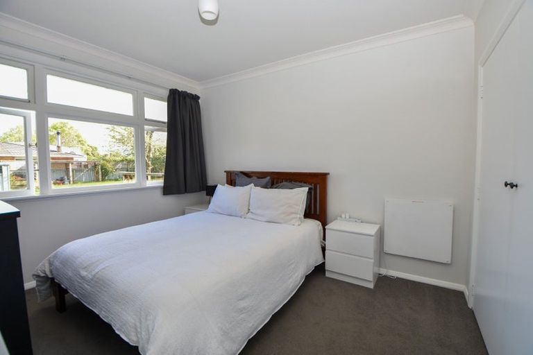 Photo of property in 17 Dixon Street, Carterton, 5713