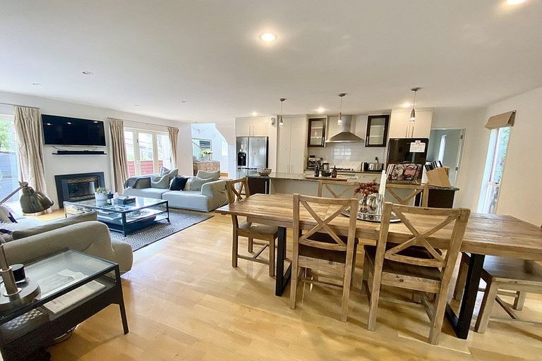 Photo of property in 6h Twin Court, Albany, Auckland, 0632