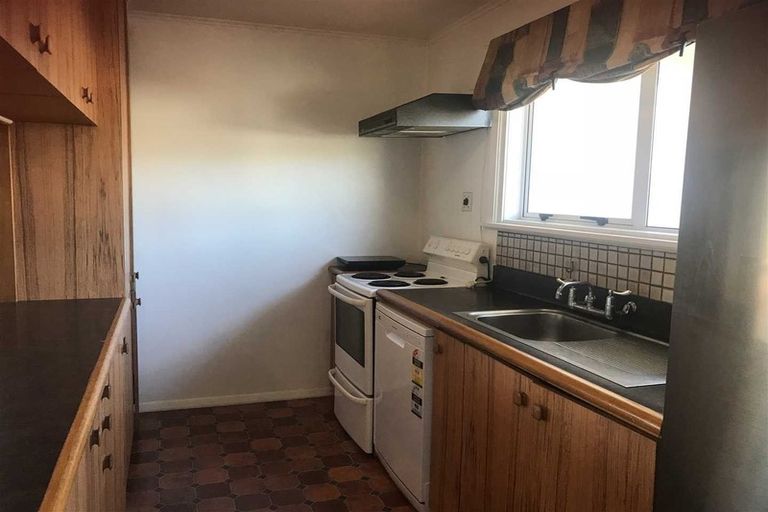 Photo of property in 22 Flay Crescent, Burnside, Christchurch, 8053