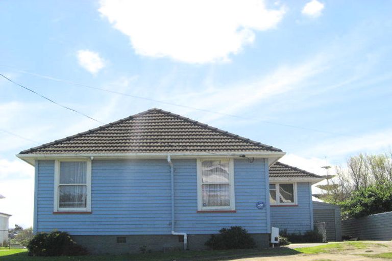 Photo of property in 36 Puriri Street, Gonville, Whanganui, 4501