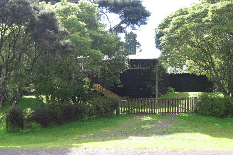 Photo of property in 212 Tangiora Avenue, Whangapoua, Coromandel, 3582