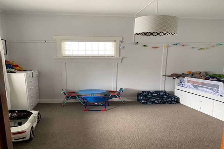 Photo of property in 6 Adelaide Street, Petone, Lower Hutt, 5012
