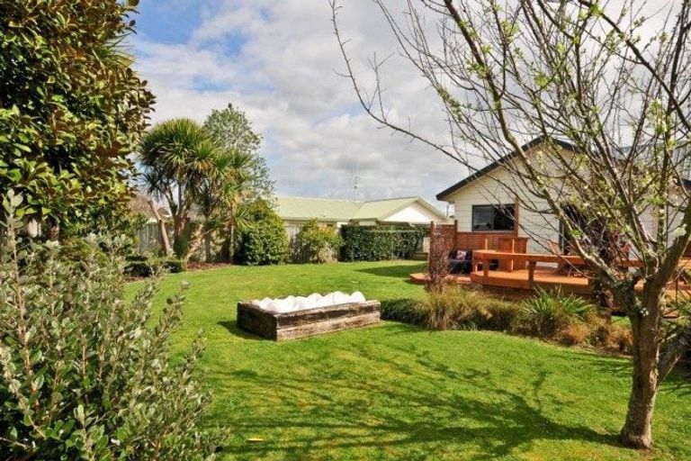 Photo of property in 10 Plymouth Place, Fairview Downs, Hamilton, 3214