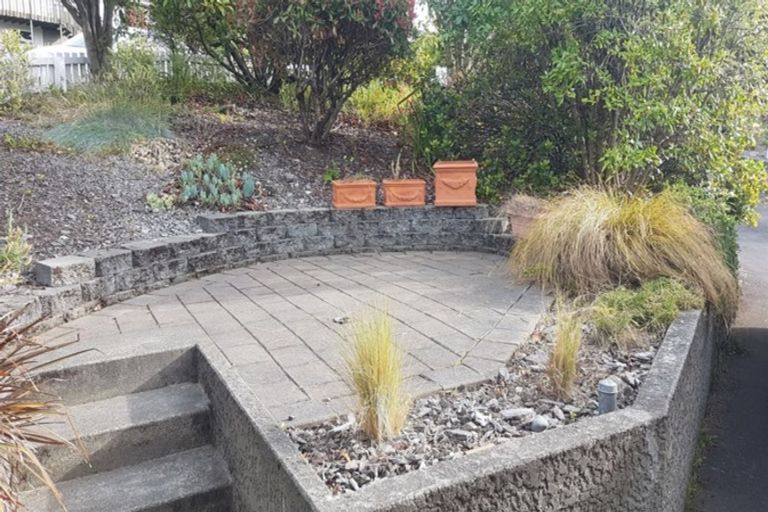 Photo of property in 1/2 Conifer Place, Huntsbury, Christchurch, 8022