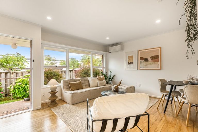 Photo of property in 3/17 Saltburn Road, Milford, Auckland, 0620