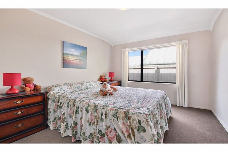 Photo of property in 36 Cumberland Place, Kaiapoi, 7630