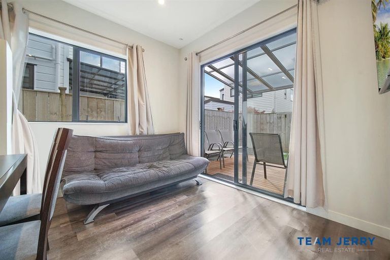 Photo of property in 35 Tumu Road, Papakura, 2110