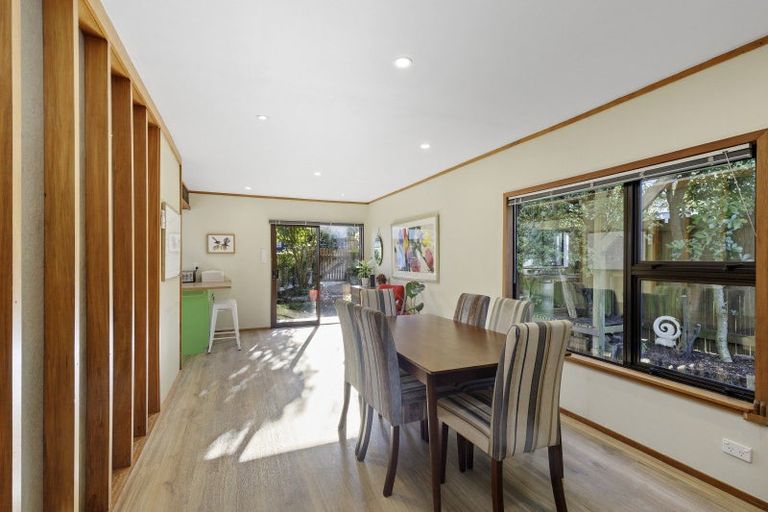 Photo of property in 14 Laurel Grove, Maungaraki, Lower Hutt, 5010