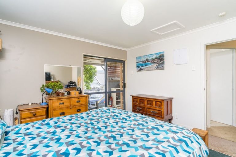 Photo of property in 53a Greenacres Street, Macandrew Bay, Dunedin, 9014