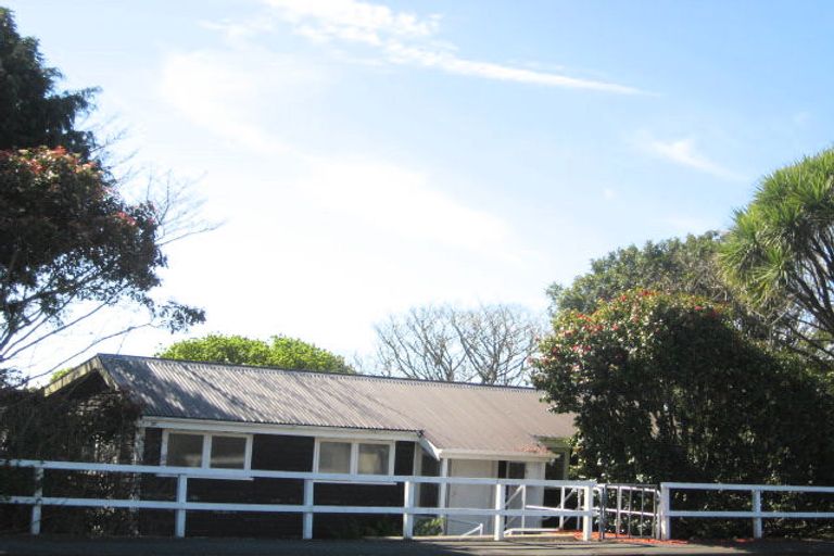 Photo of property in 142 Powderham Street, New Plymouth, 4310