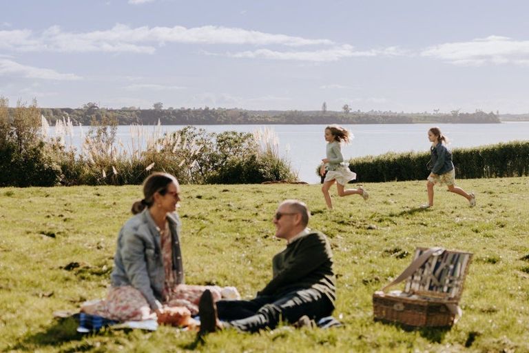 Photo of property in 206 Ranginui Road, Welcome Bay, Tauranga, 3175