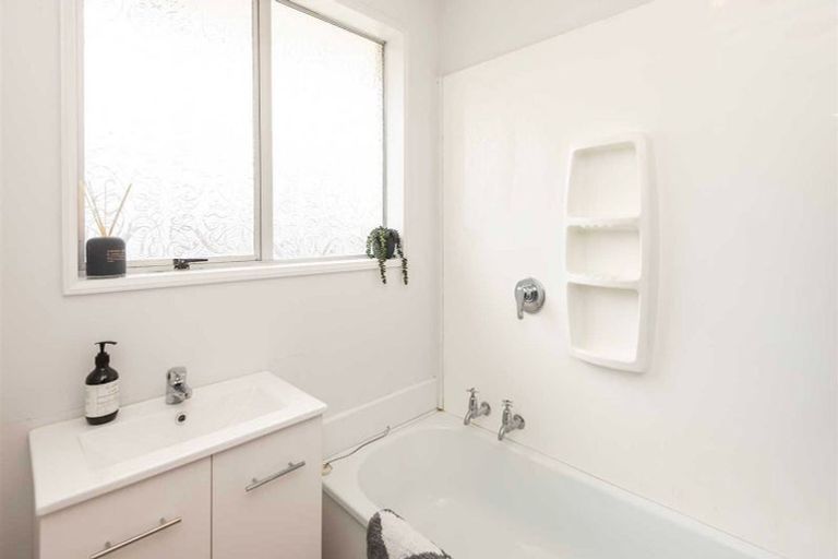 Photo of property in 2/76 Ruskin Street, Addington, Christchurch, 8024