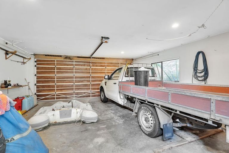 Photo of property in 52 Motuhoa Road, Tairua, 3508