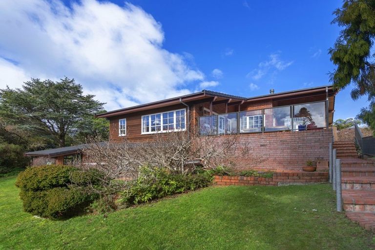 Photo of property in 1 Cashmere Avenue, Khandallah, Wellington, 6035