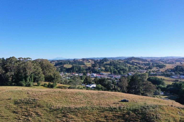 Photo of property in 3551 State Highway 1, Hunterville, 4784