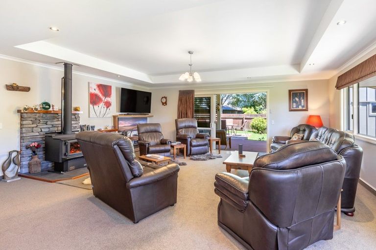 Photo of property in 38 Te Herekiekie Street, Turangi, 3334