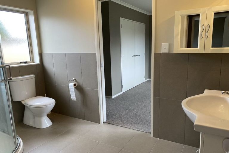 Photo of property in 7a Avondale Road, Taradale, Napier, 4112