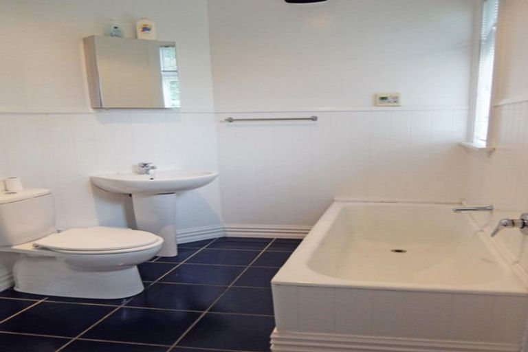 Photo of property in 66 Caledonian Road, St Albans, Christchurch, 8014